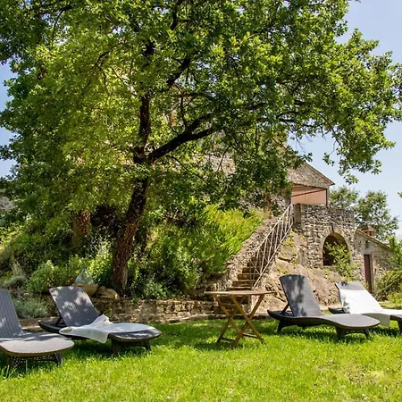 Sleeps 17 Pool Wifi